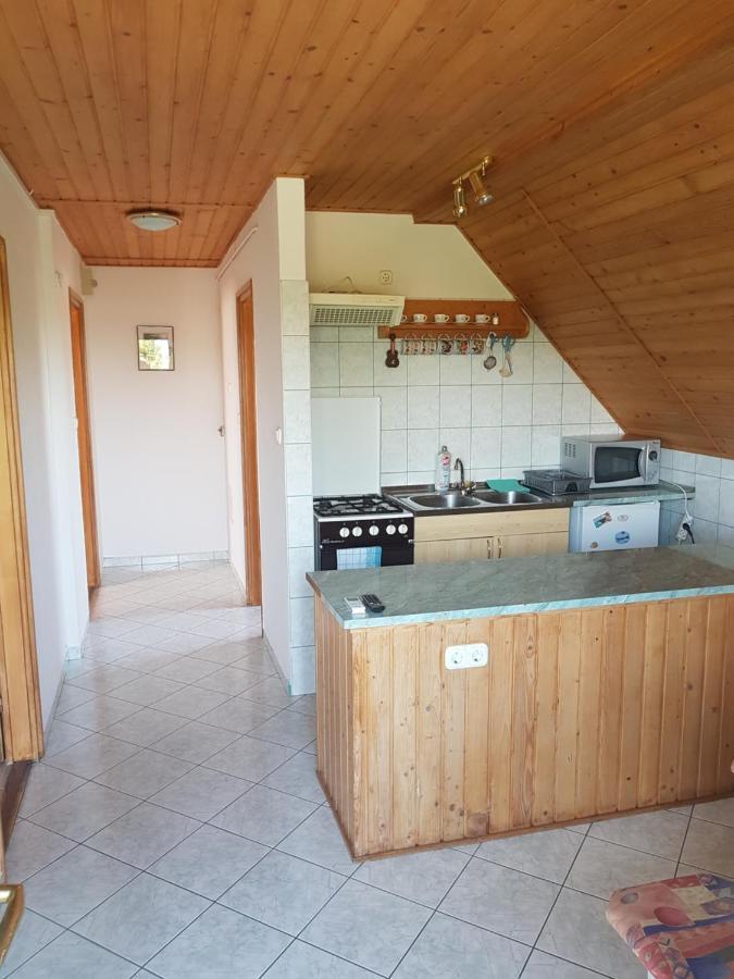 Panna Apartmanház Balatonlelle Esterno foto